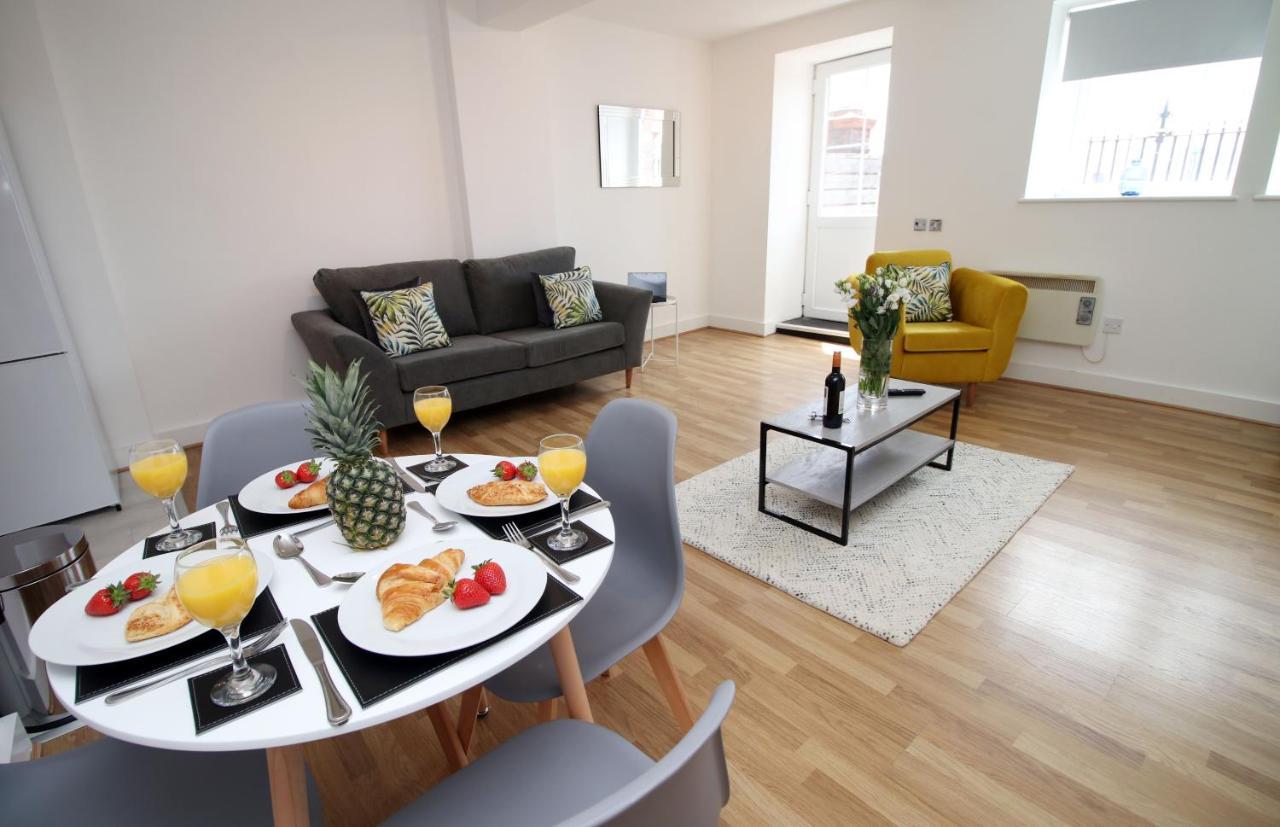 St Thomas Loft Views By Ssw - 2Br, Parking, Sleeps 4, Easy Access To City Centre, Marina, Beach And M4 Swansea Eksteriør billede